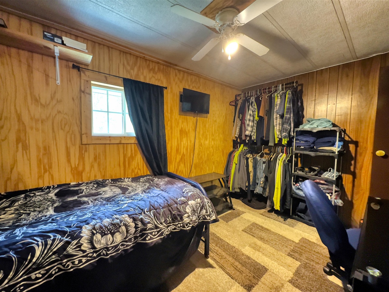 main property photo 33