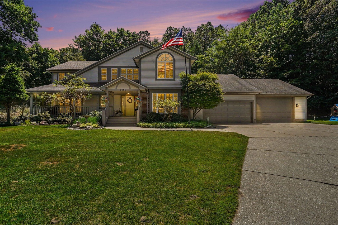 main property photo 1