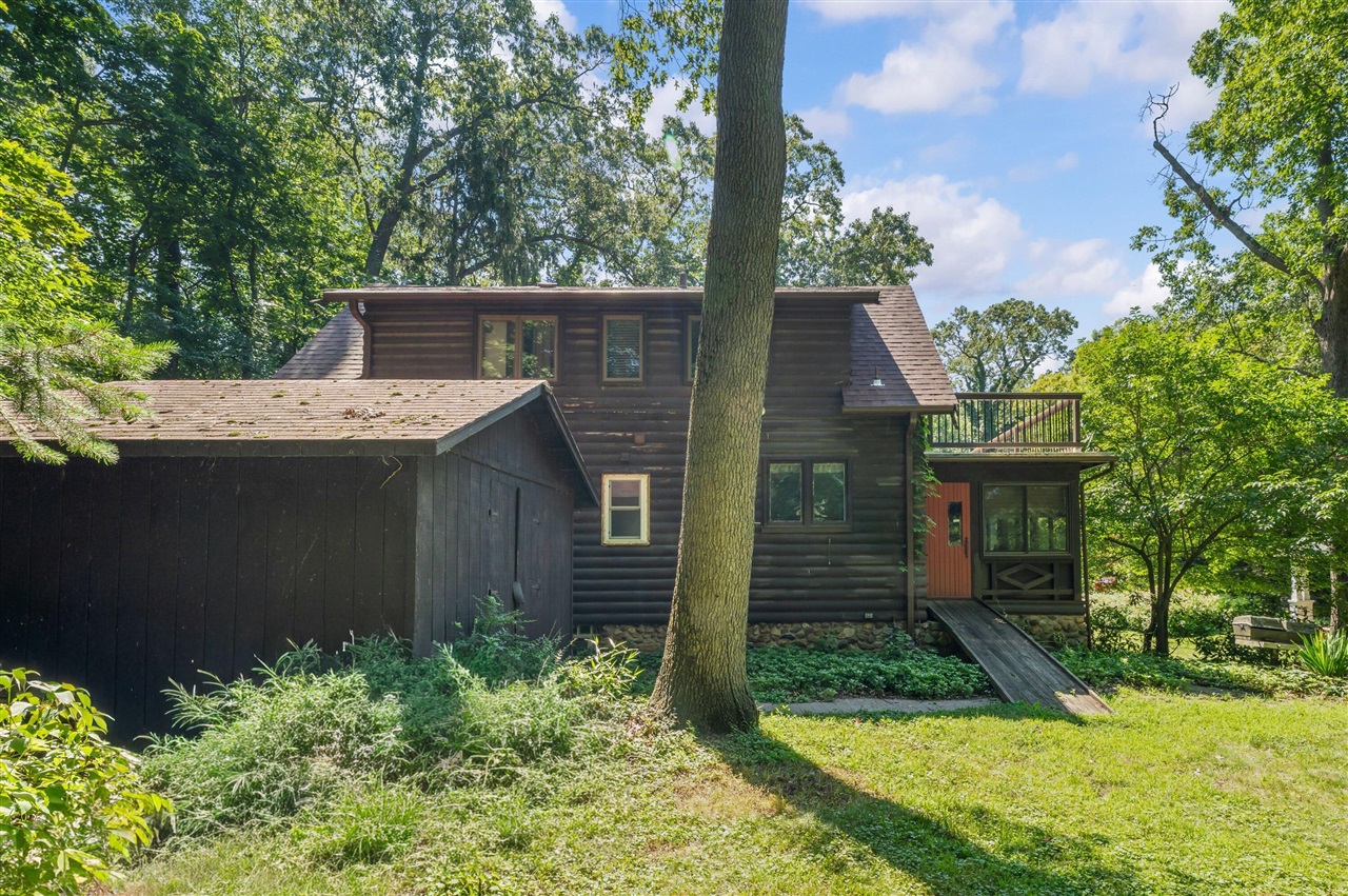 main property photo 34