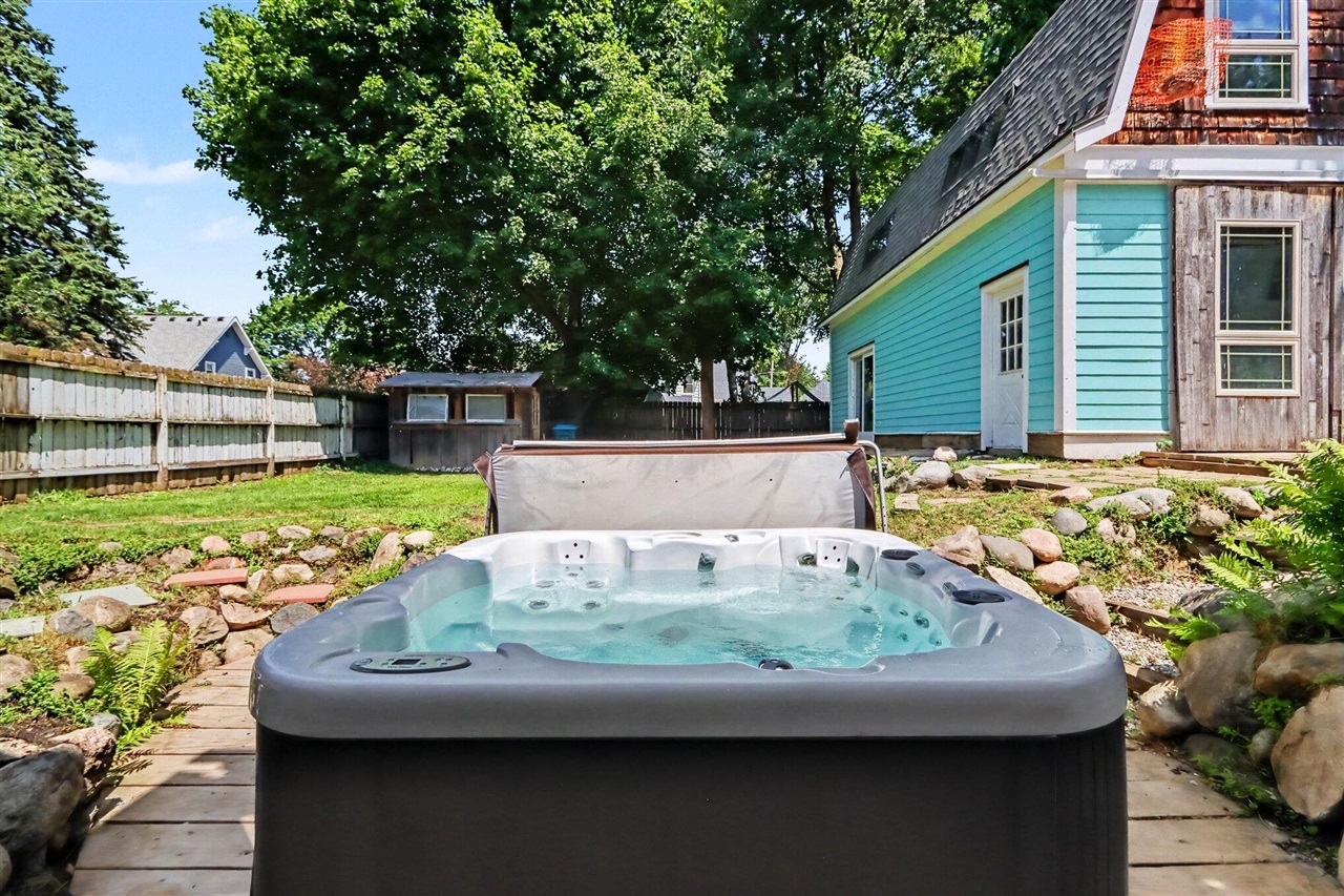 main property photo 21