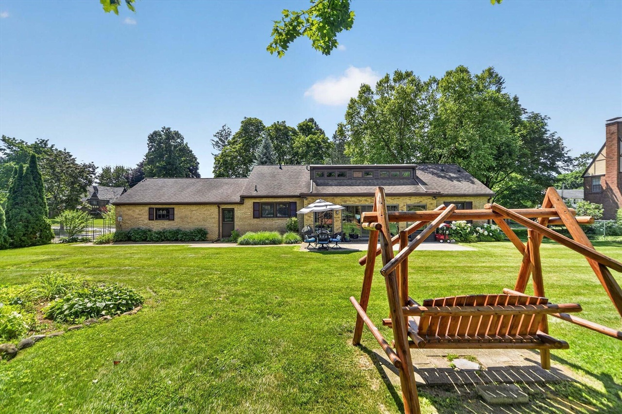 main property photo 59