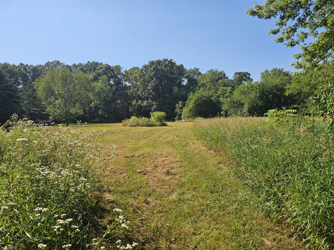 main property photo 30