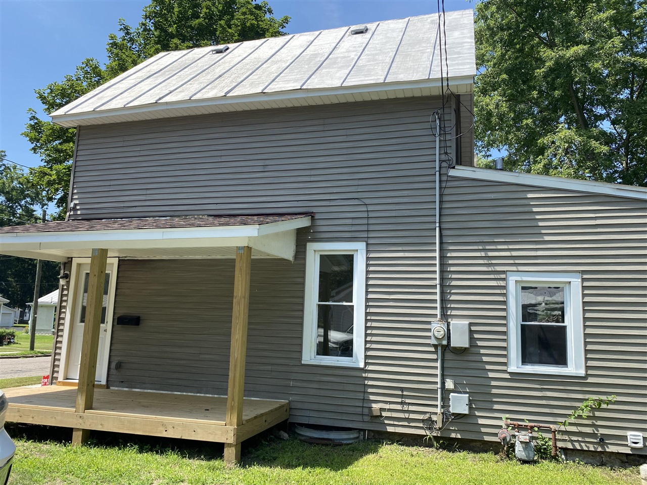 main property photo 2