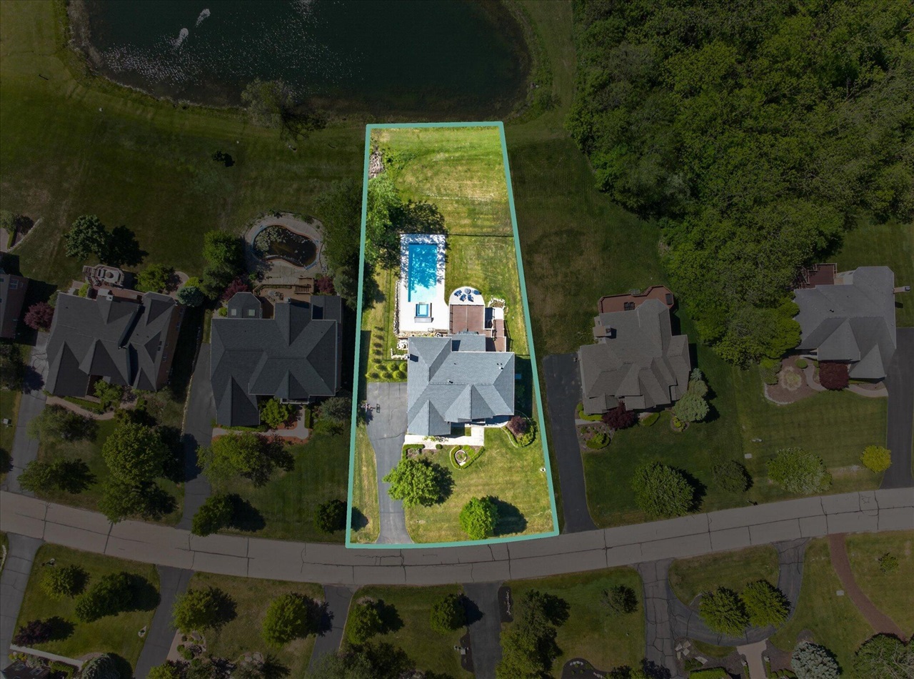 main property photo 79