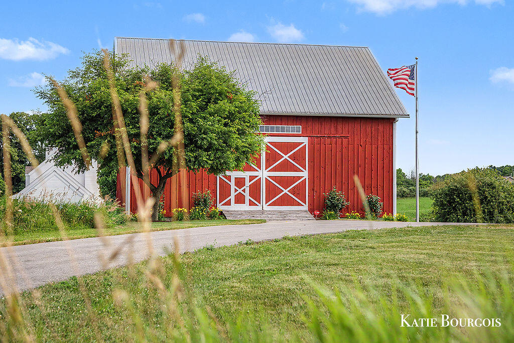 main property photo 71