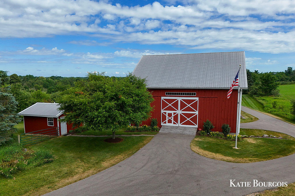 main property photo 78