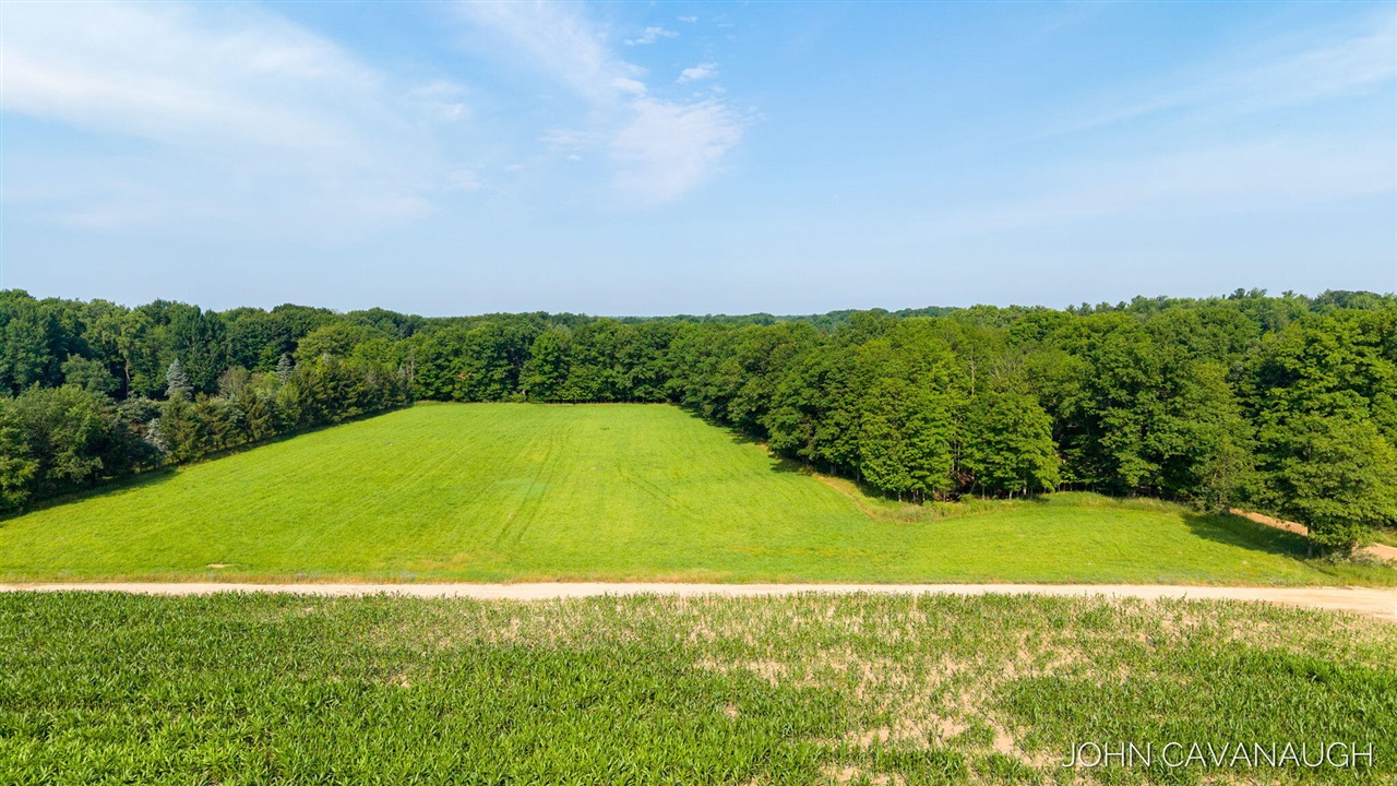 main property photo 75