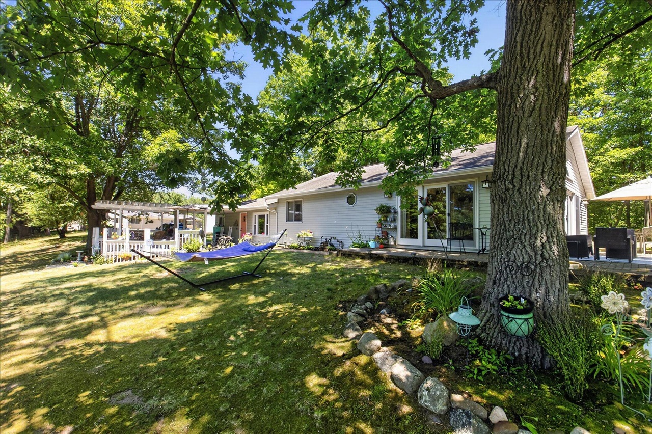 main property photo 57