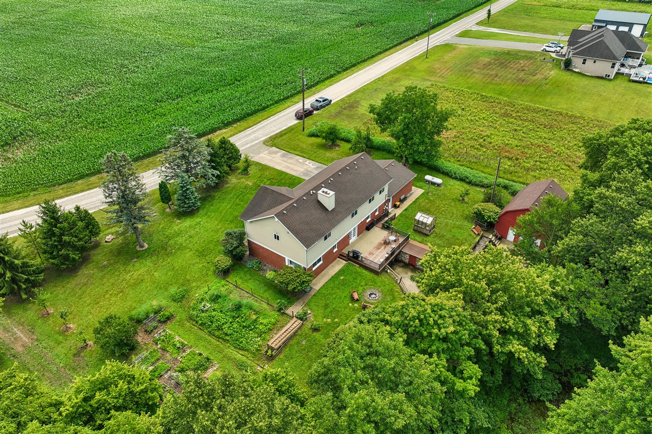 main property photo 49