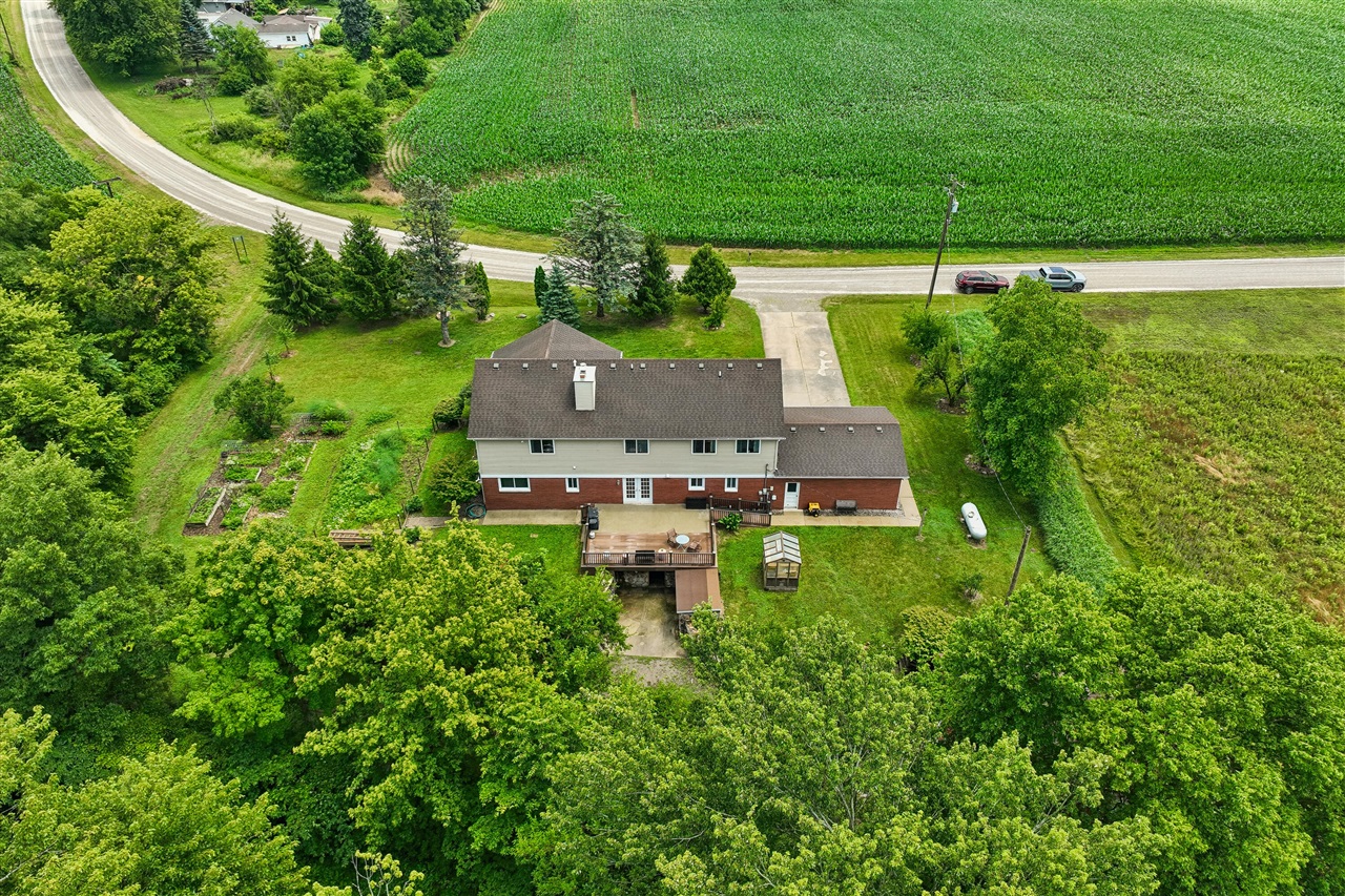 main property photo 50