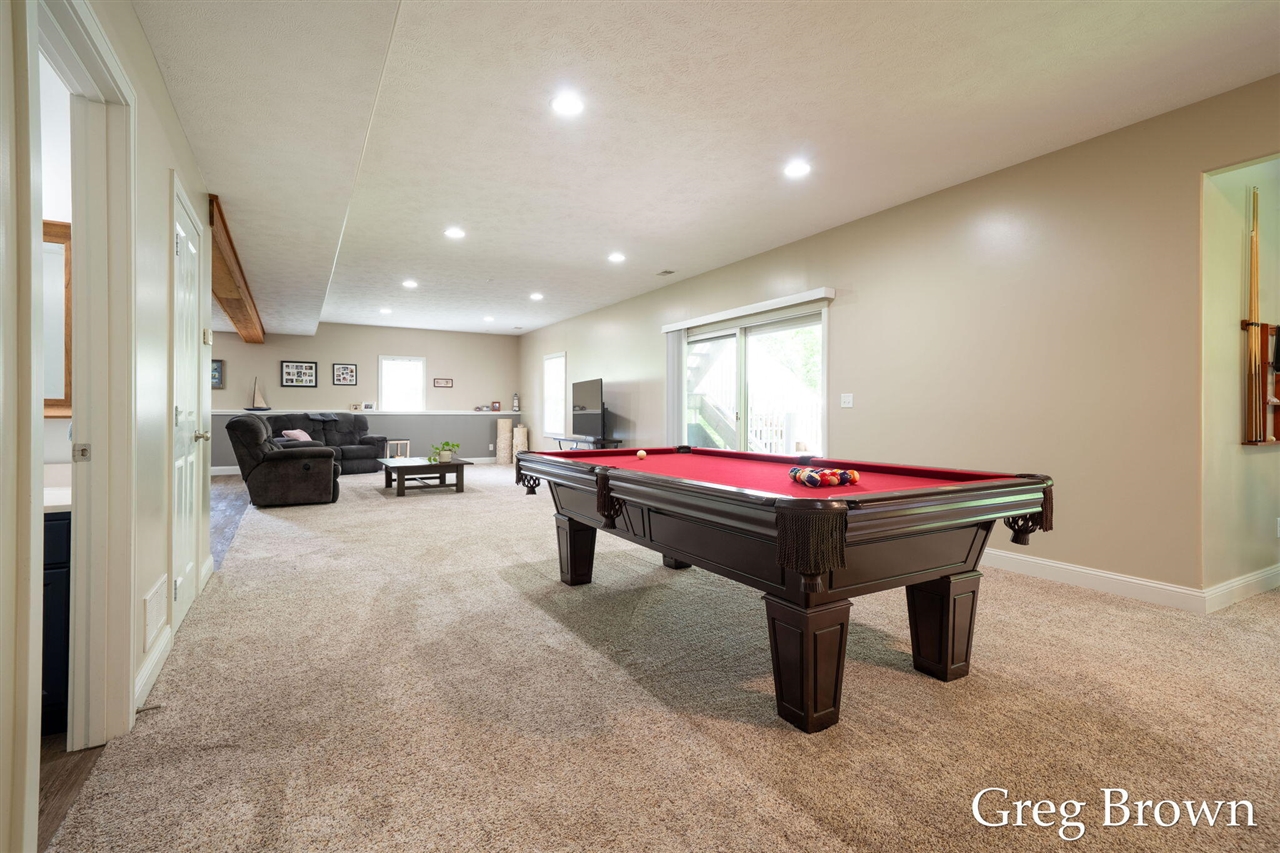 property viewer photo 46