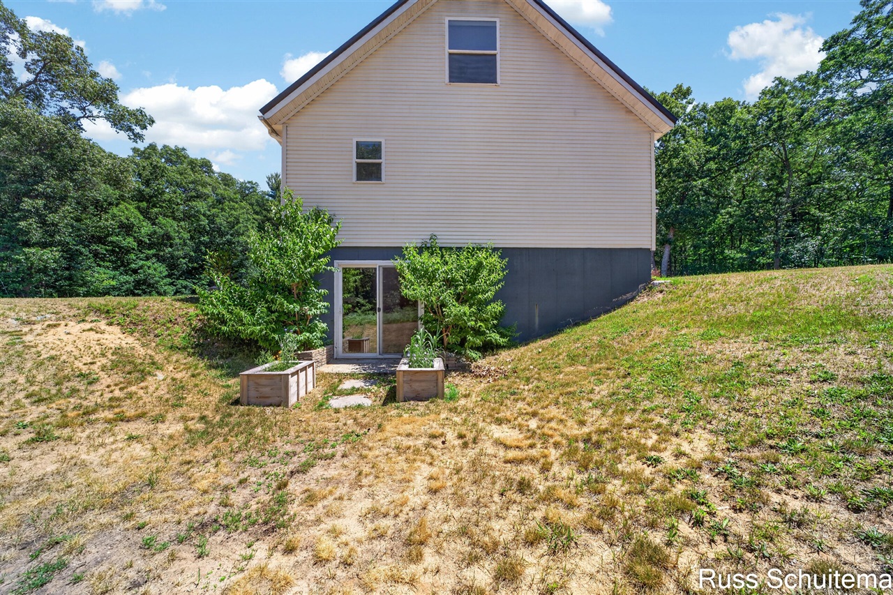 main property photo 56