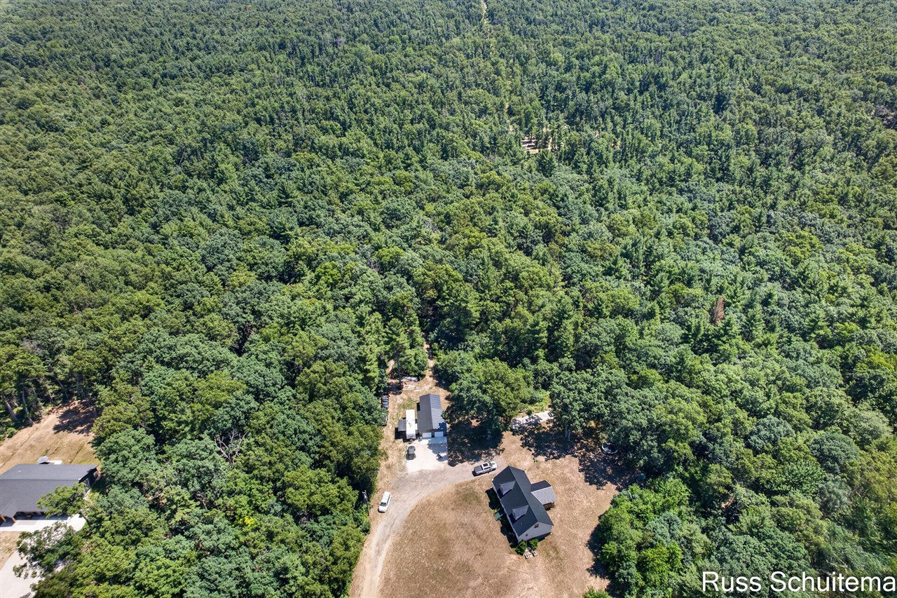 main property photo 66