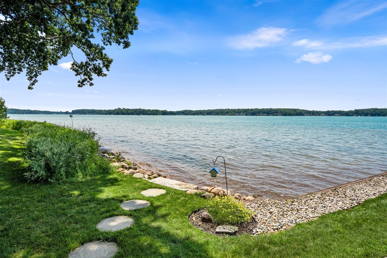 main property photo 92