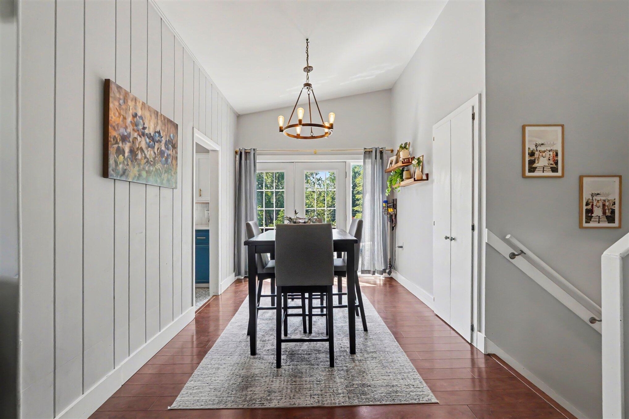 property viewer photo 5