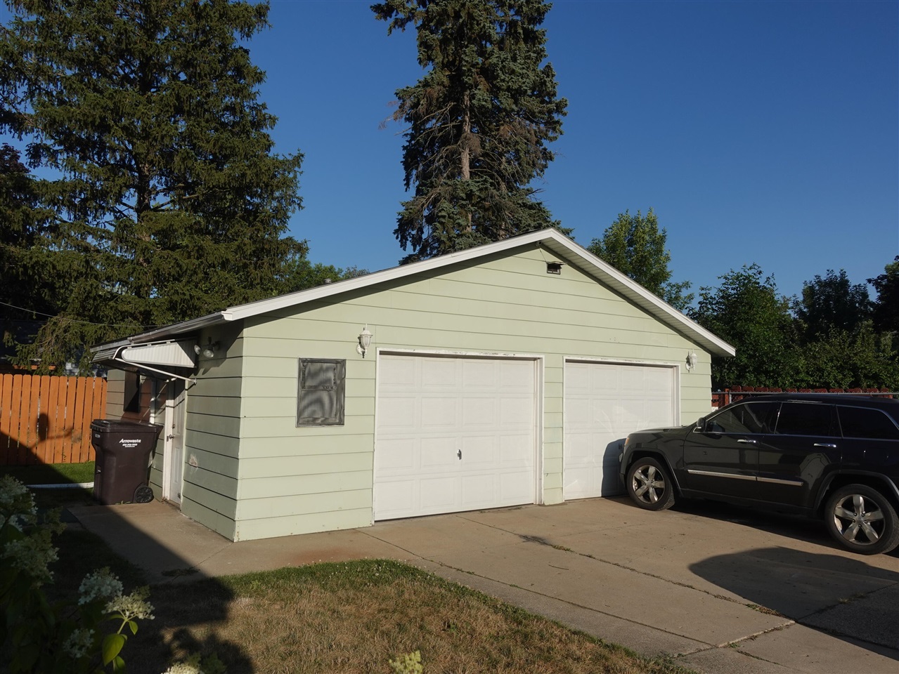 property viewer photo 4