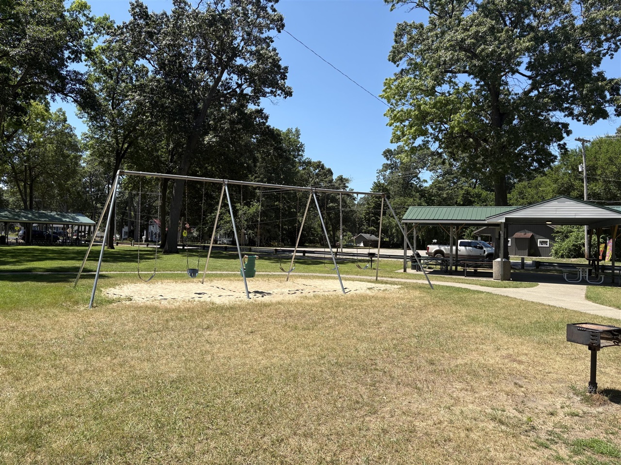 main property photo 49