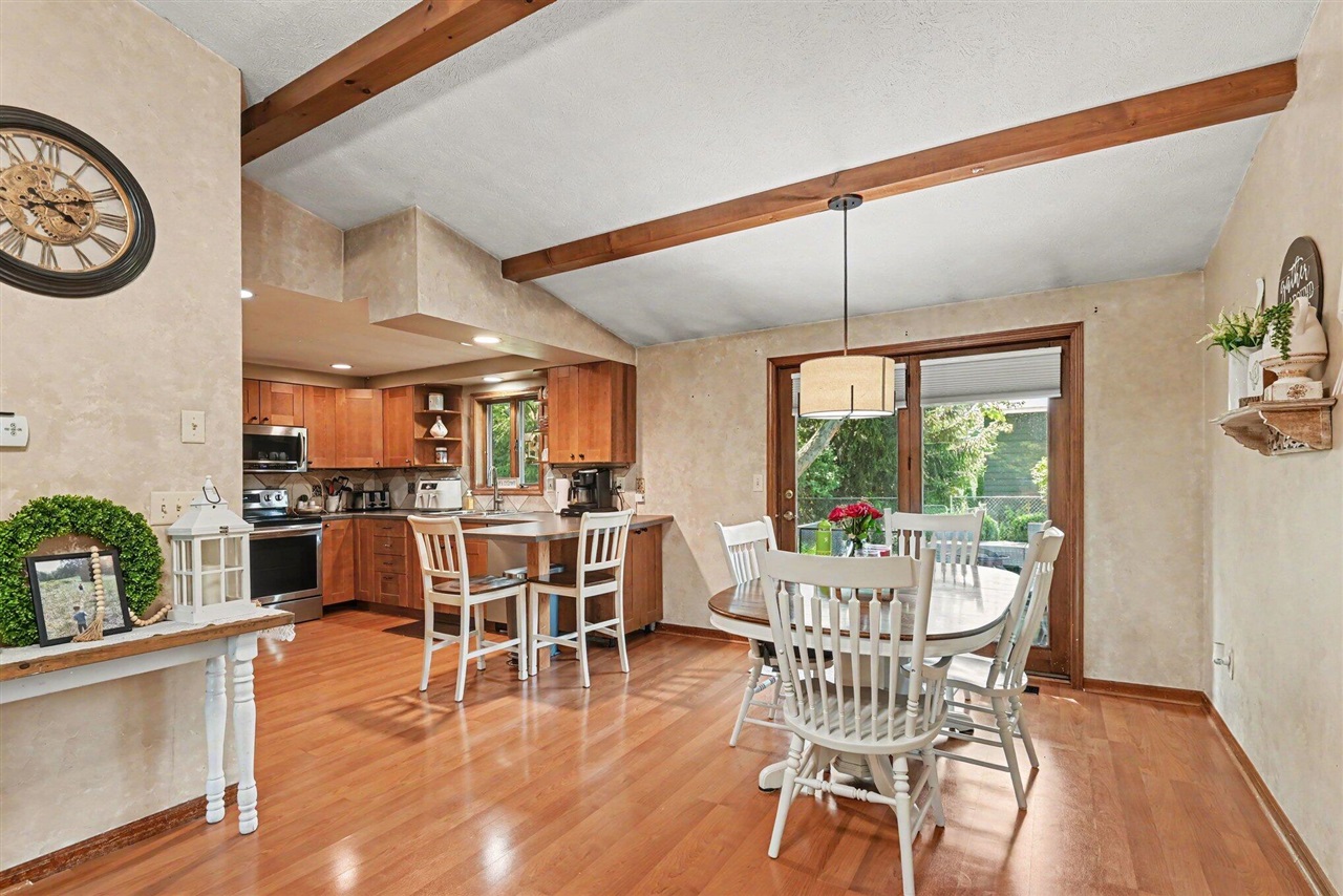 property viewer photo 10