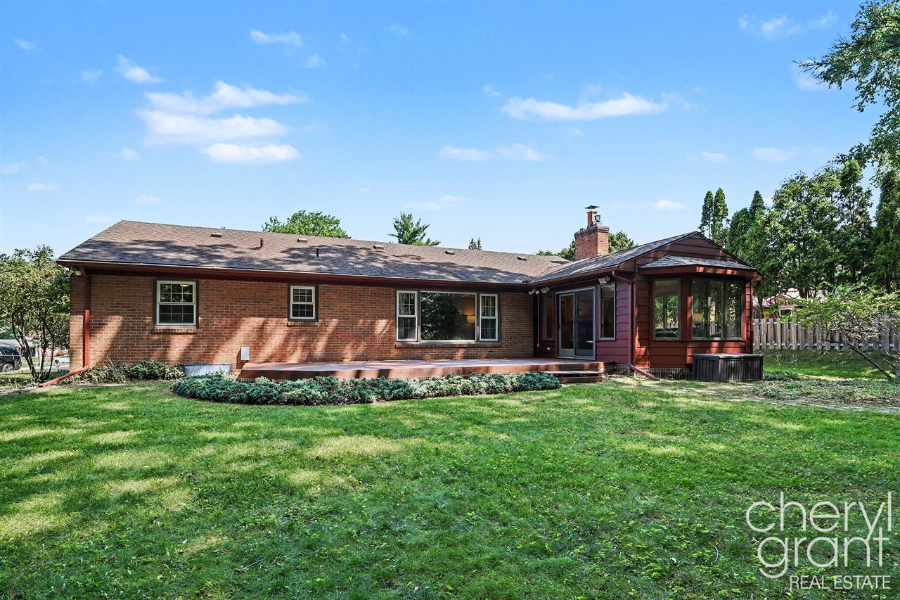 main property photo 33