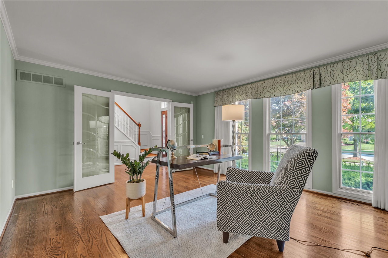 main property photo 7