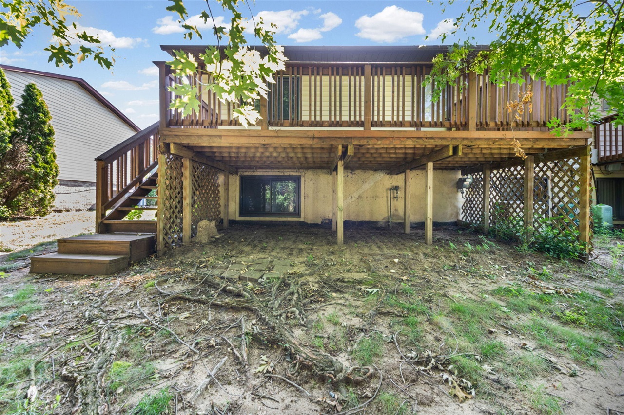 main property photo 22