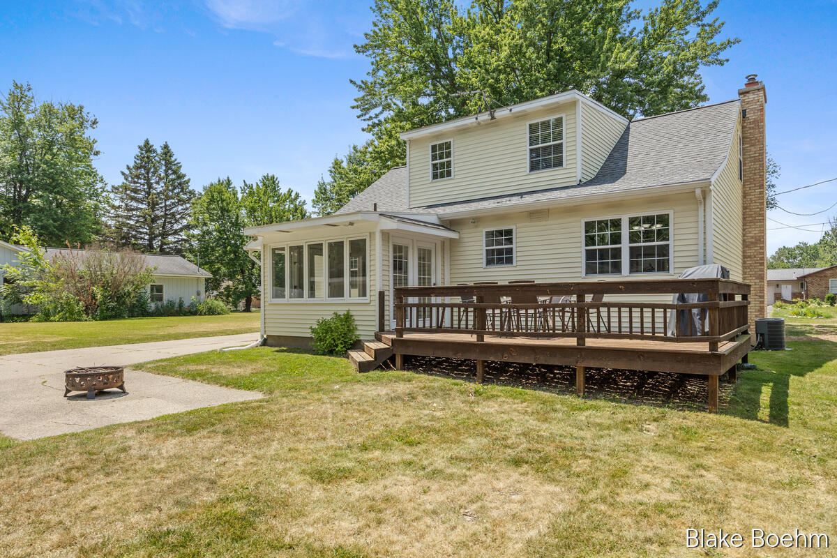 main property photo 27