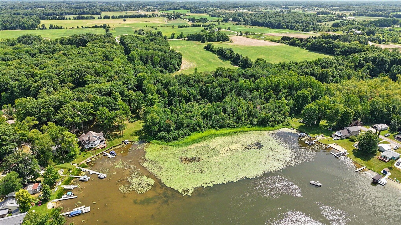 main property photo 0