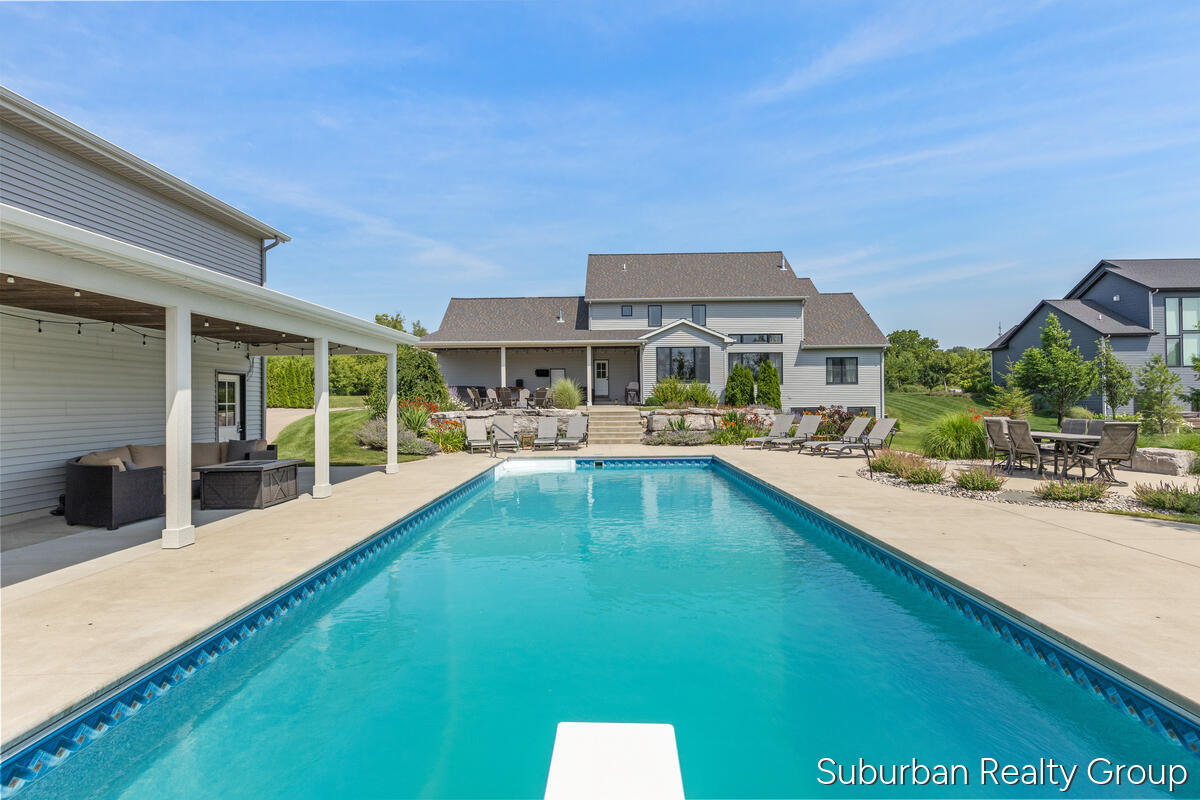 main property photo 57
