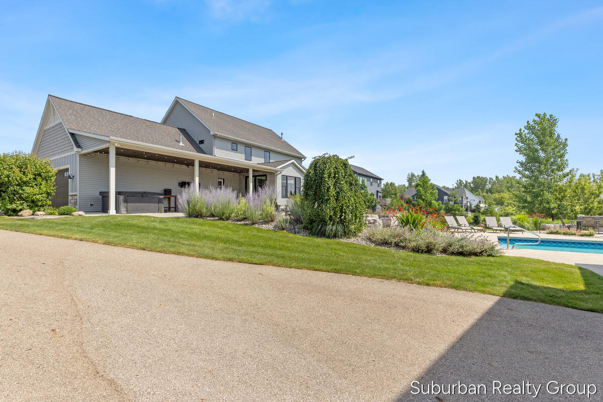 main property photo 59