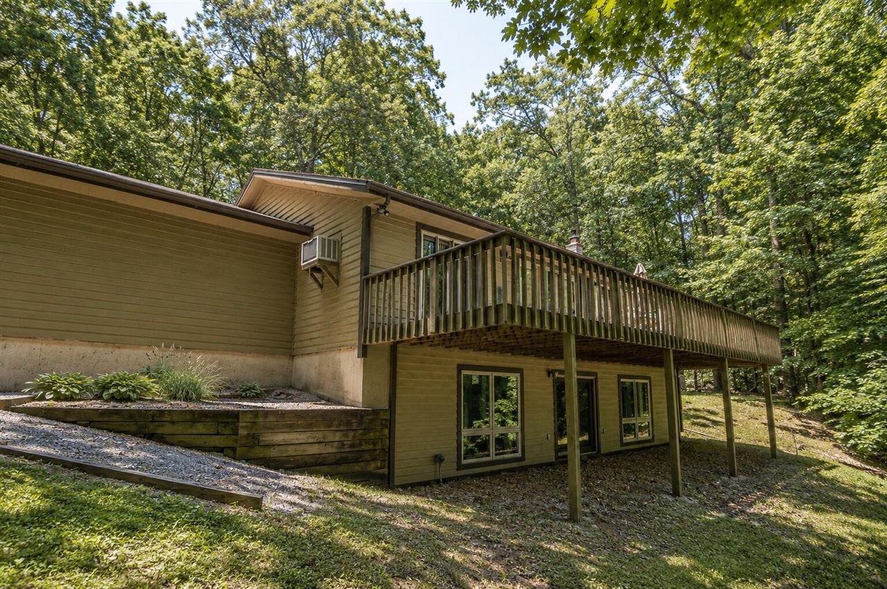 main property photo 7