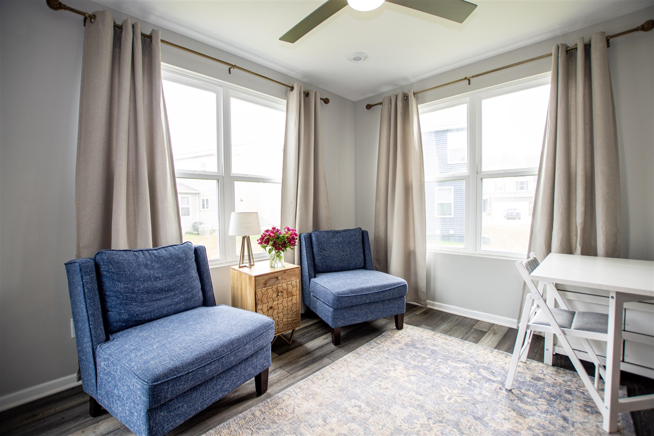 property viewer photo 12