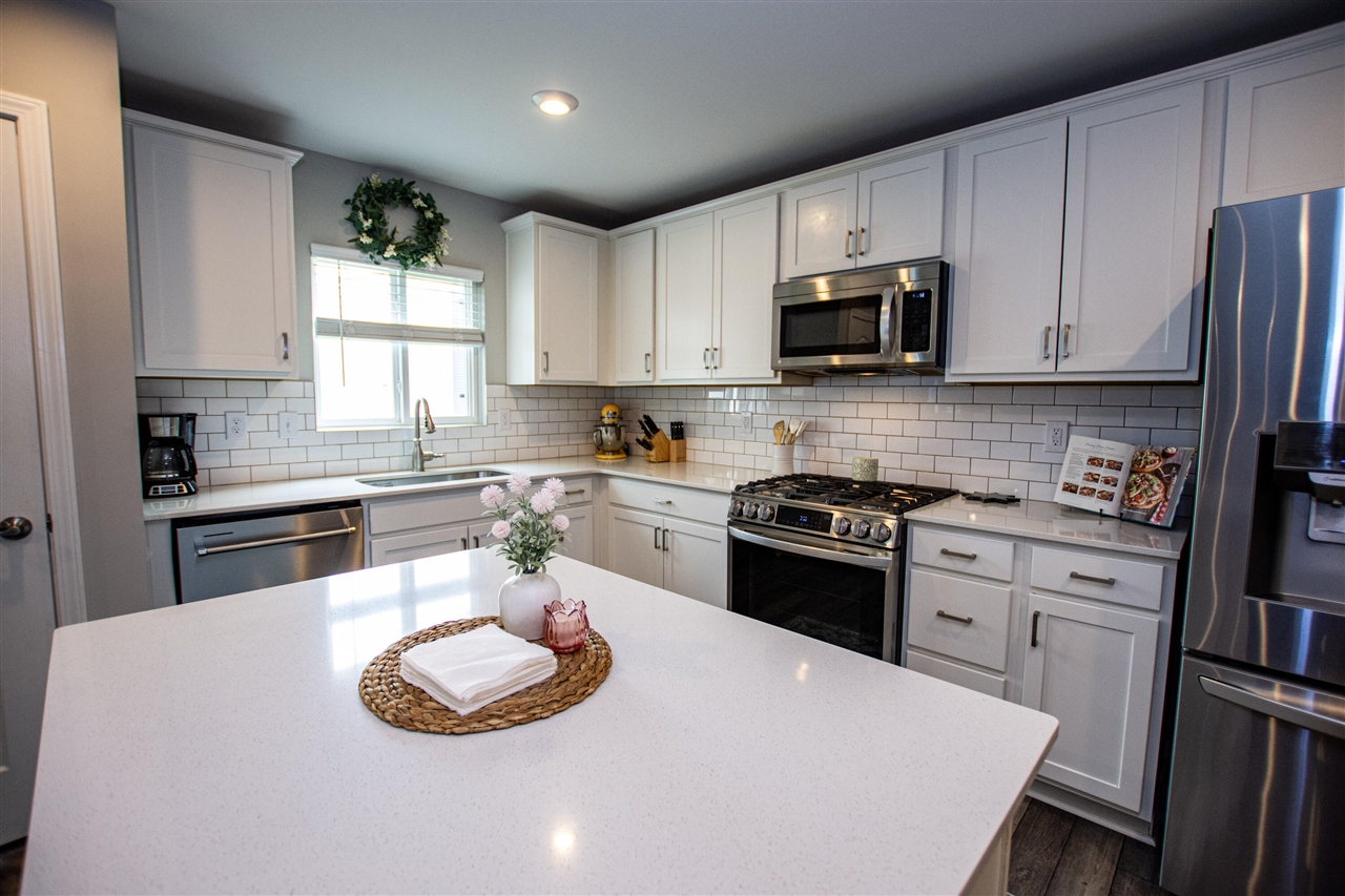 property viewer photo 16