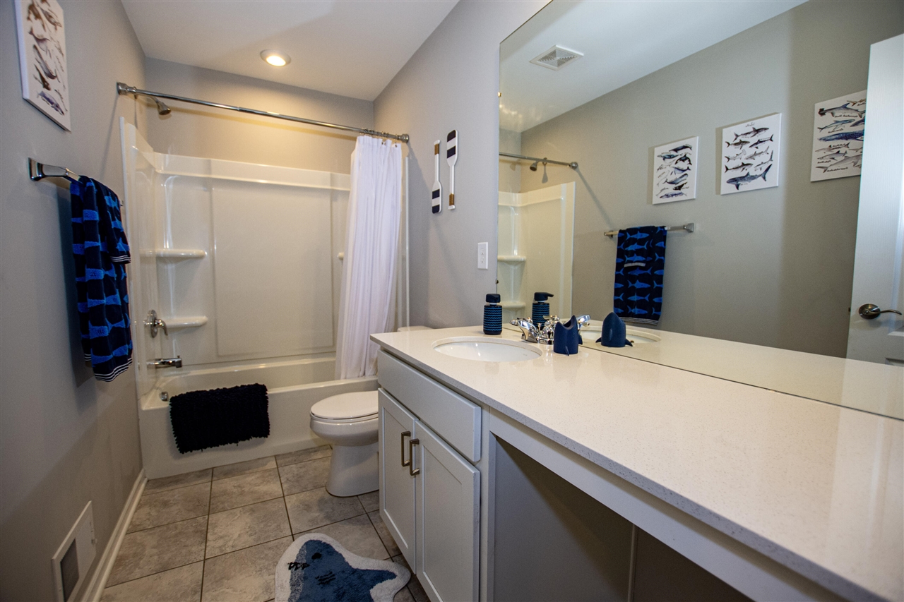 property viewer photo 24