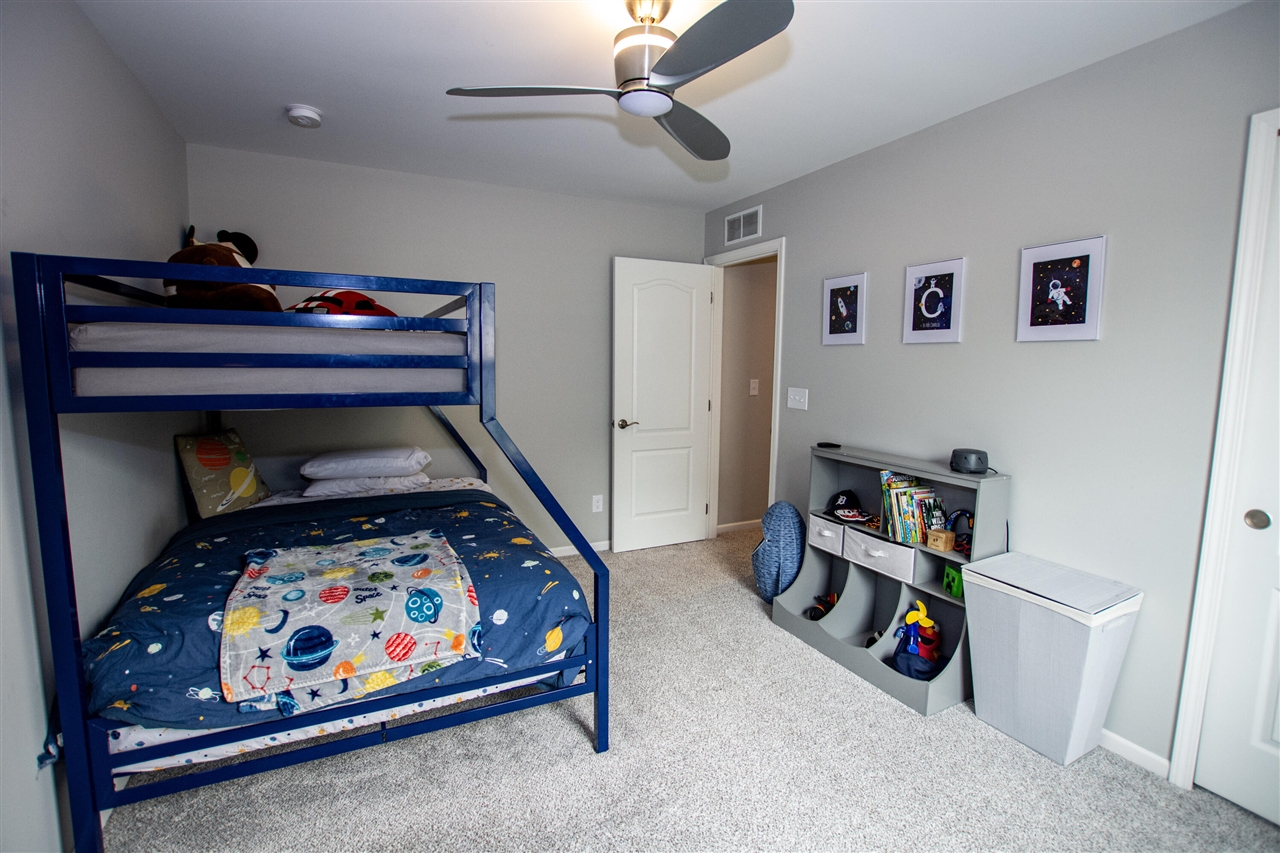 property viewer photo 30
