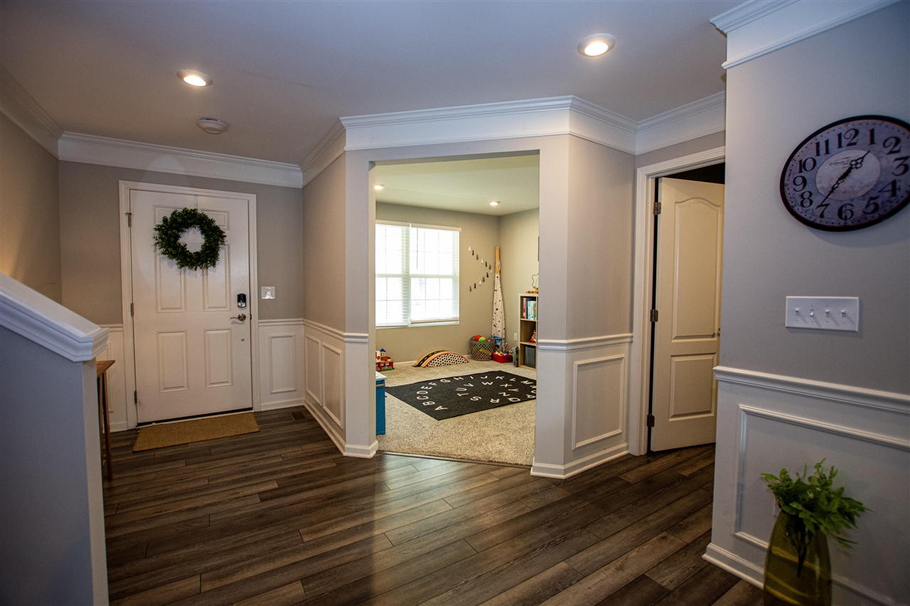 property viewer photo 4