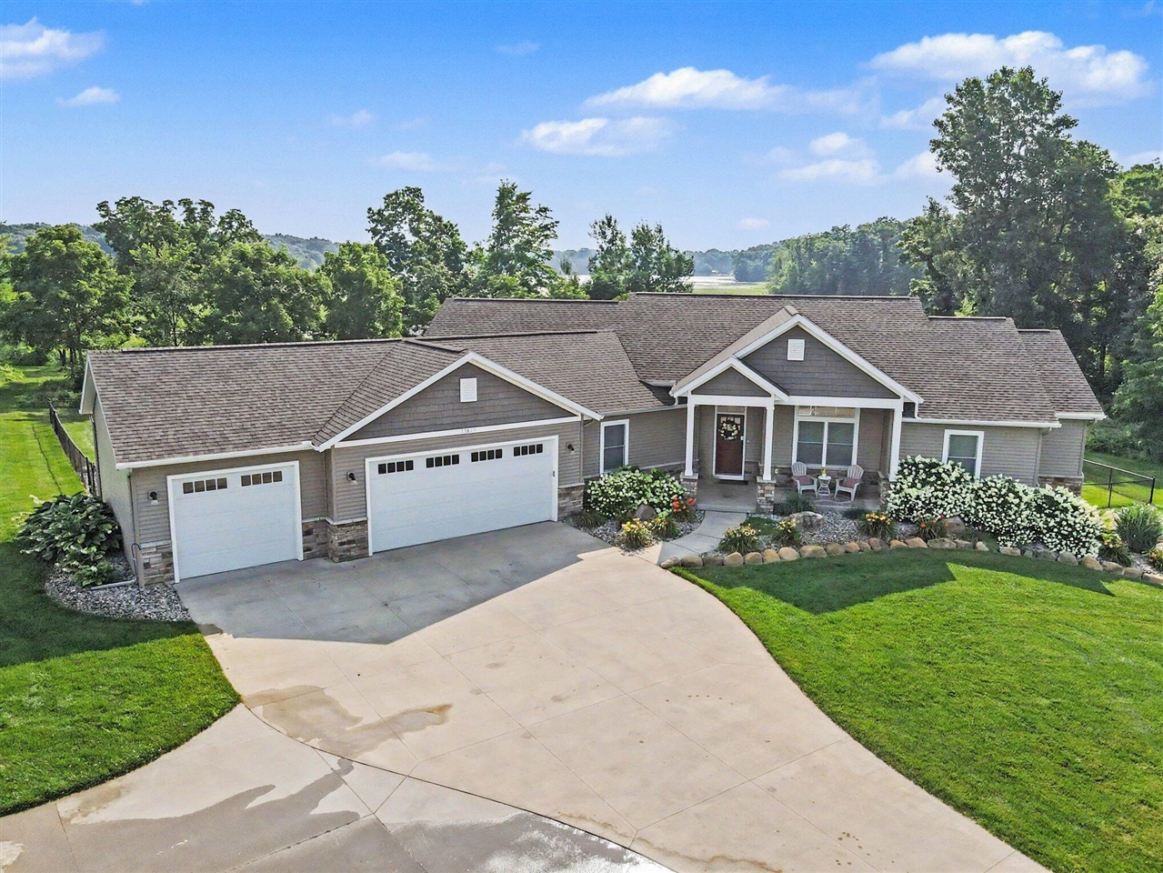 main property photo 53