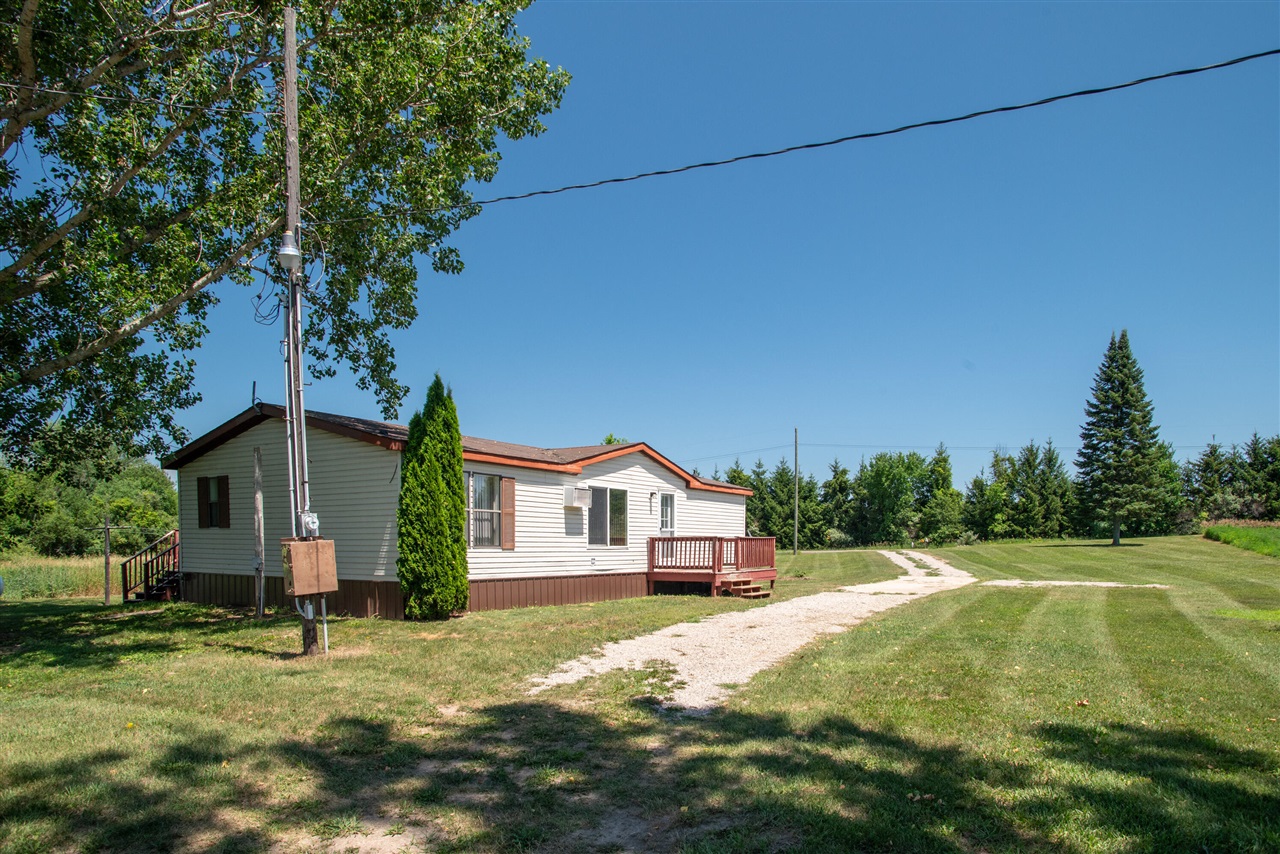 main property photo 24
