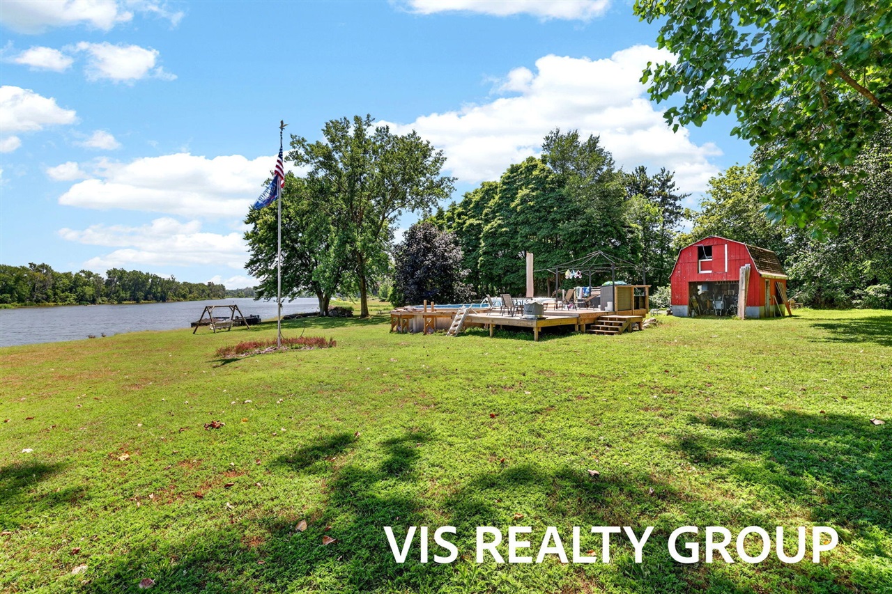 main property photo 8