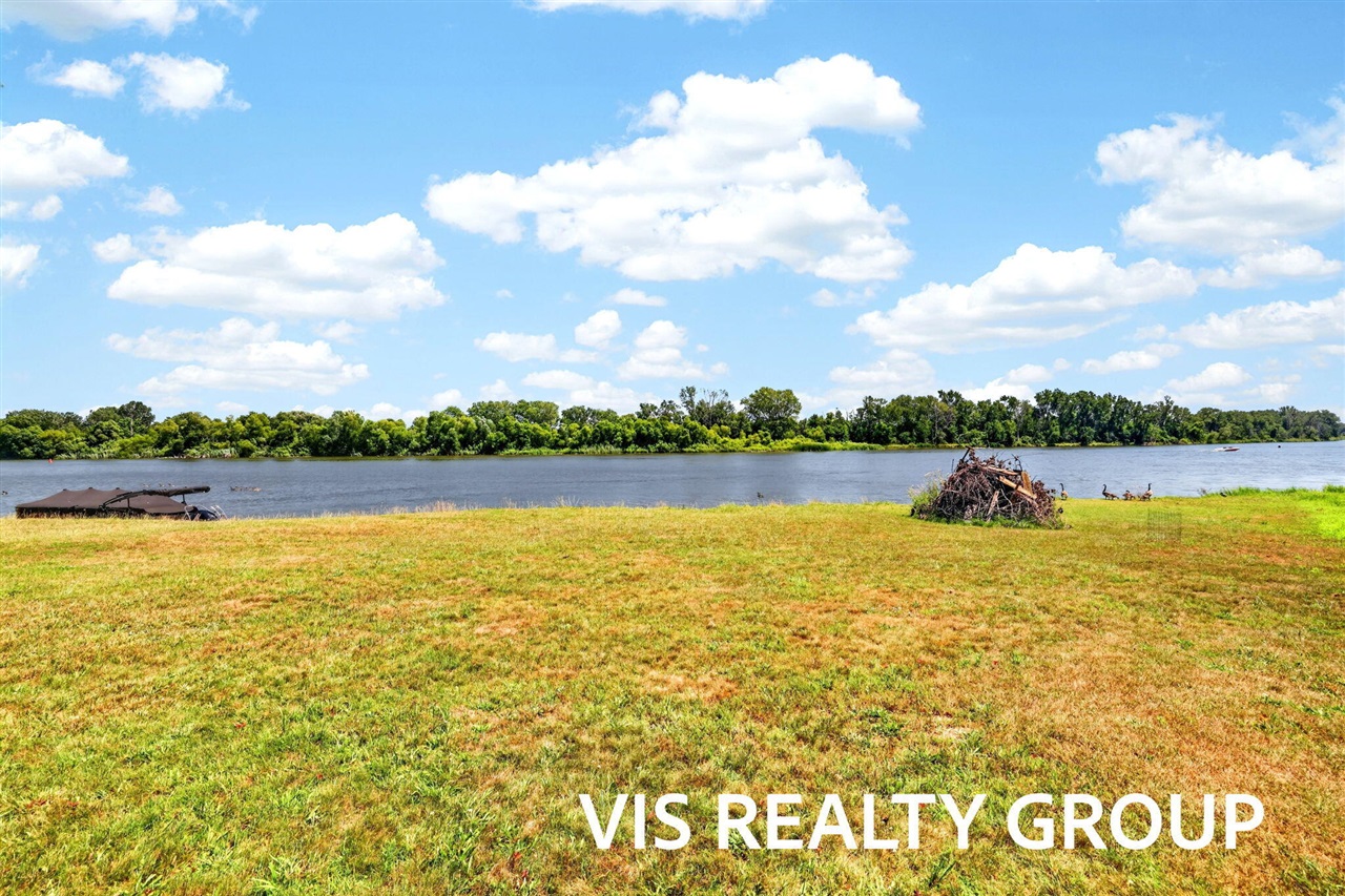main property photo 74