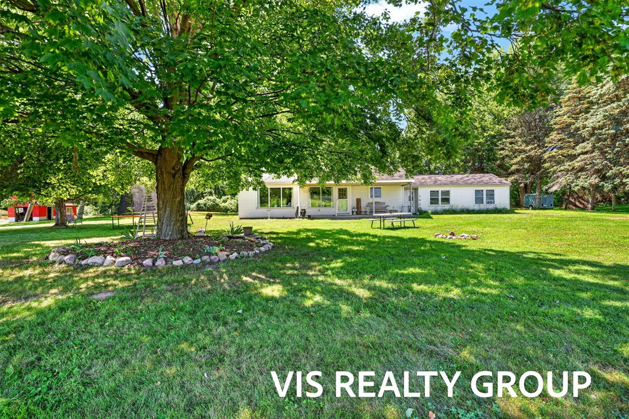 main property photo 81