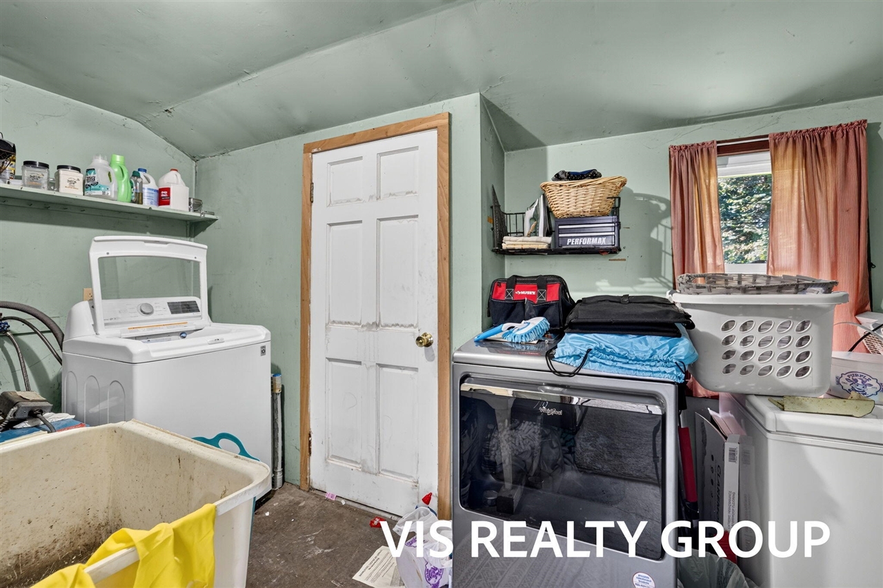 main property photo 91