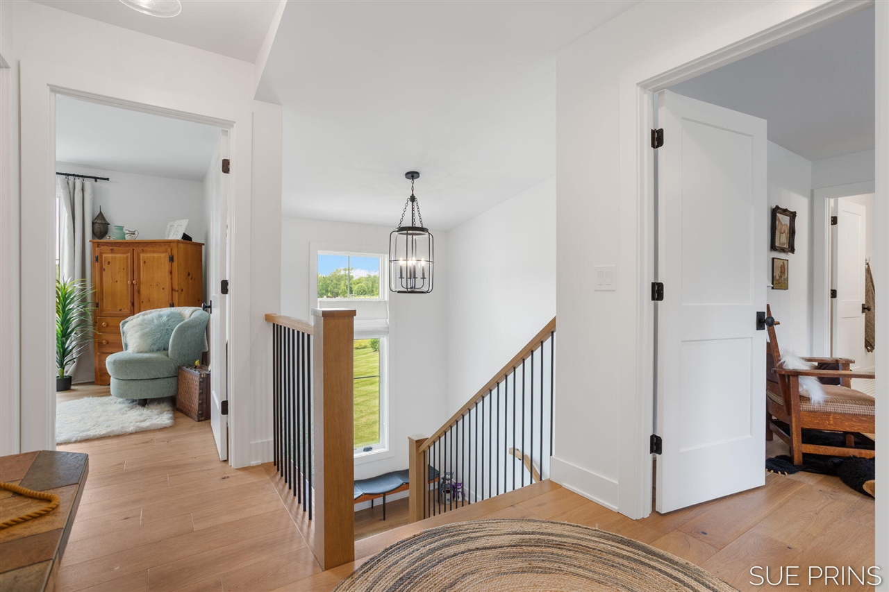 main property photo 75