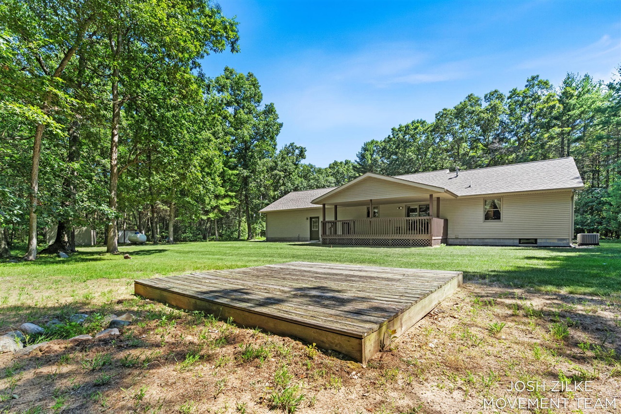 main property photo 59