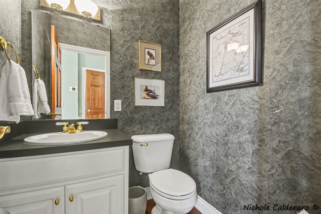 main property photo 14