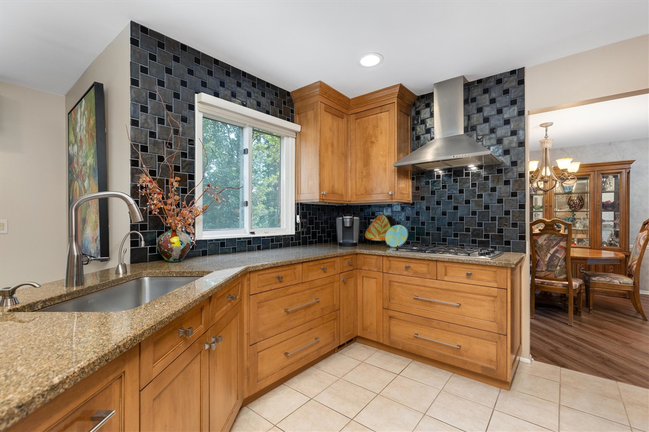 property viewer photo 15