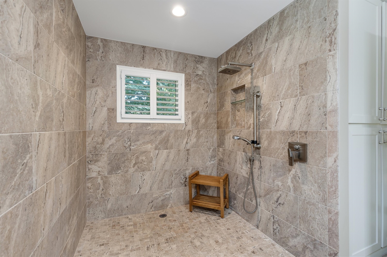 property viewer photo 23