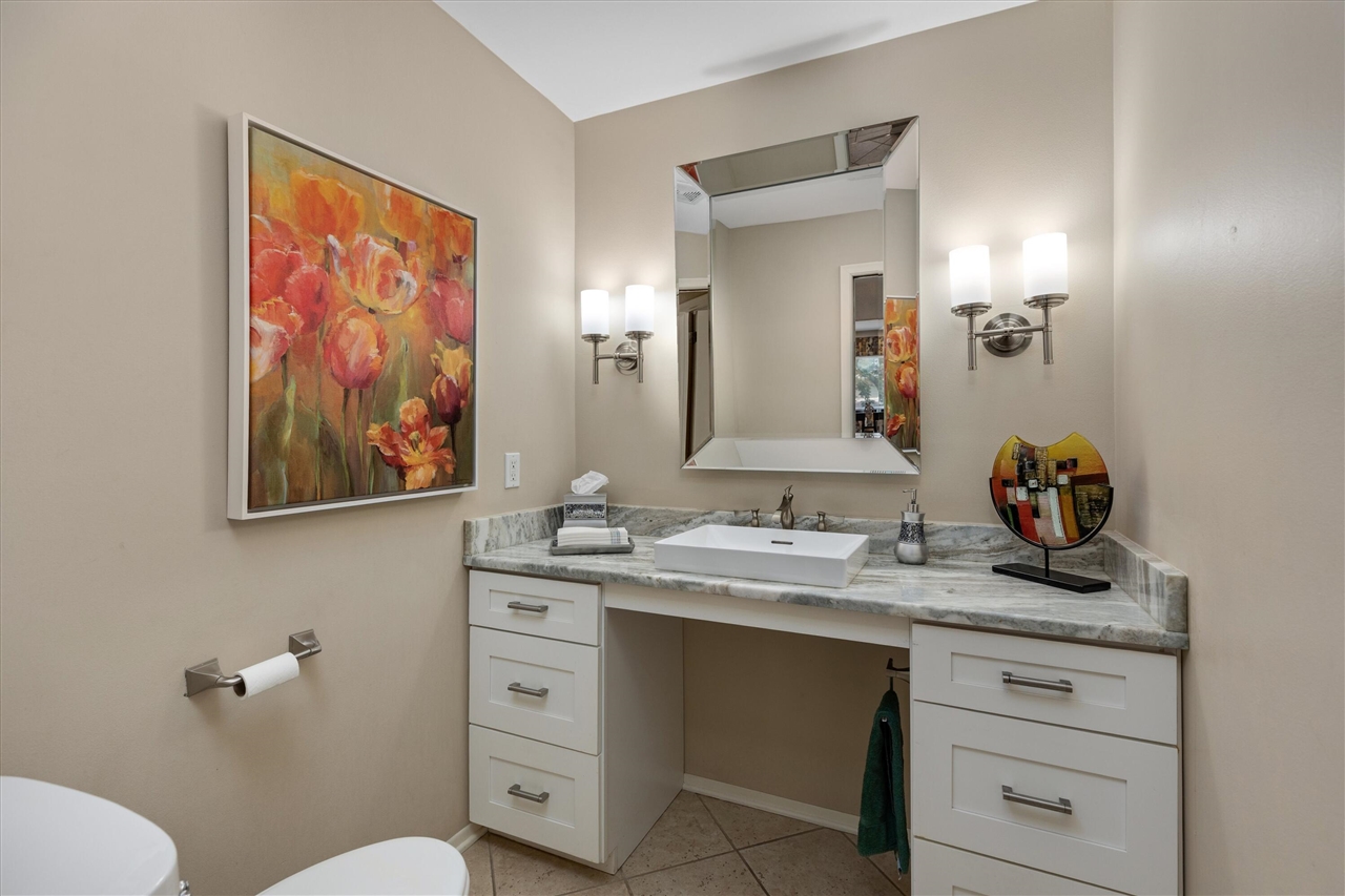 property viewer photo 25