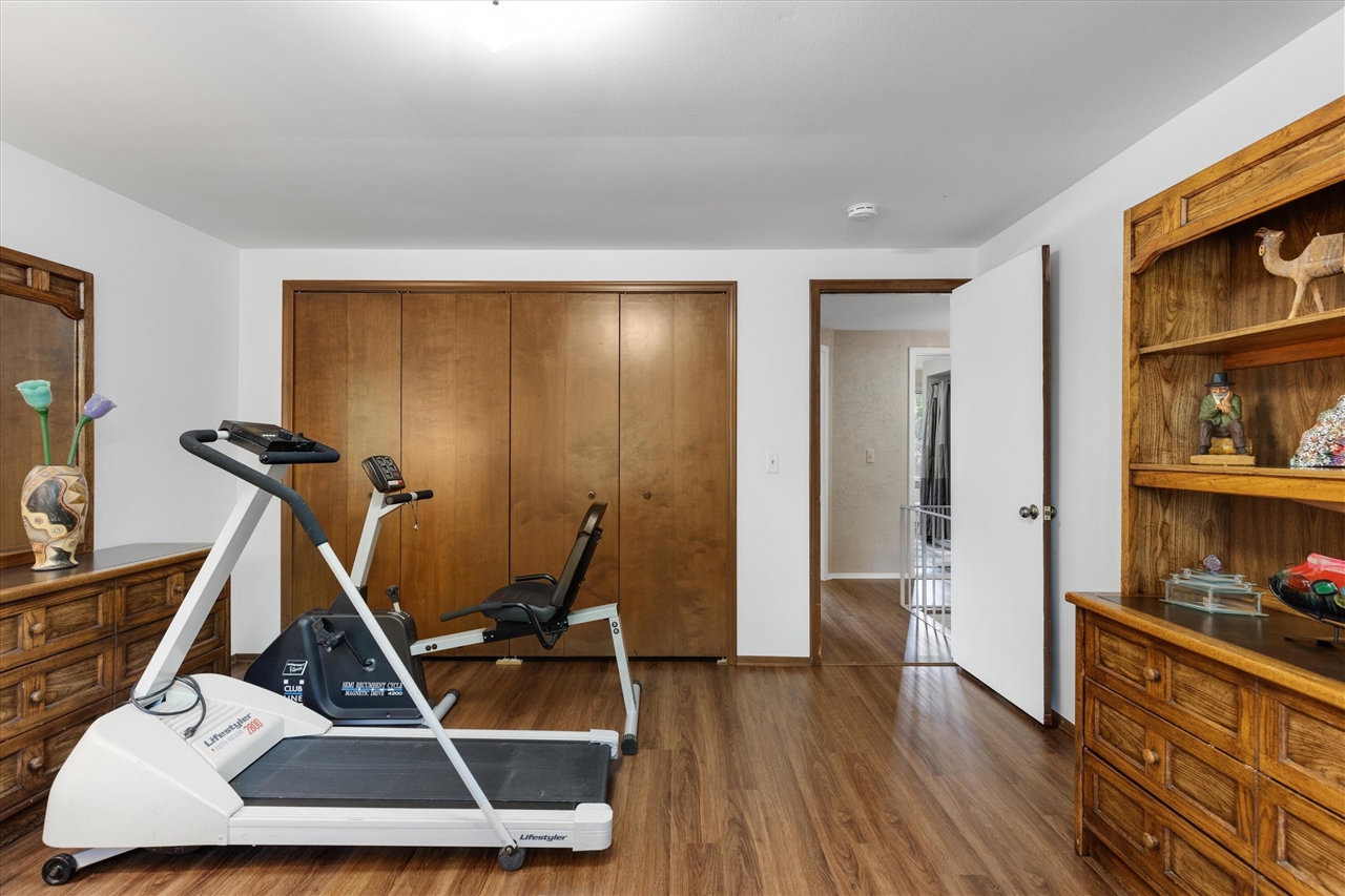 property viewer photo 37