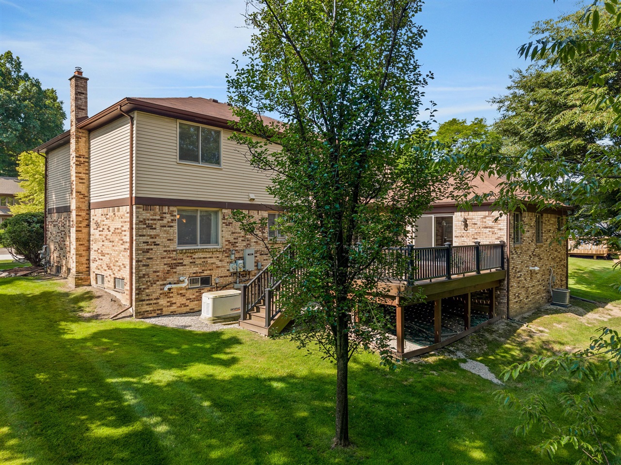 property viewer photo 47