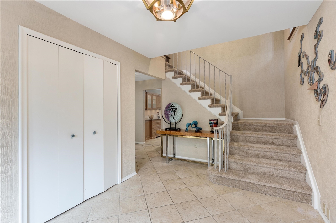 property viewer photo 5